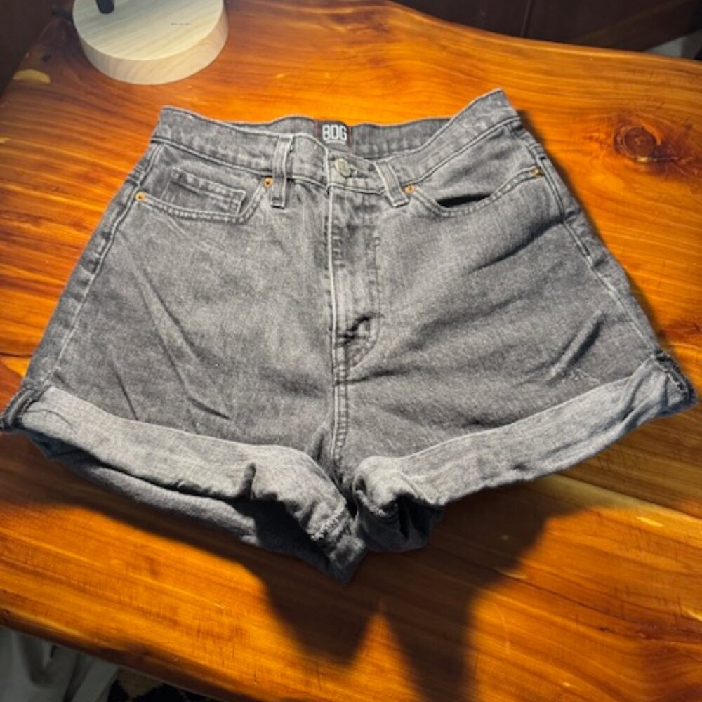 BDG Urban Outfitters, Black Mom High Rise Denim Short, Size 27